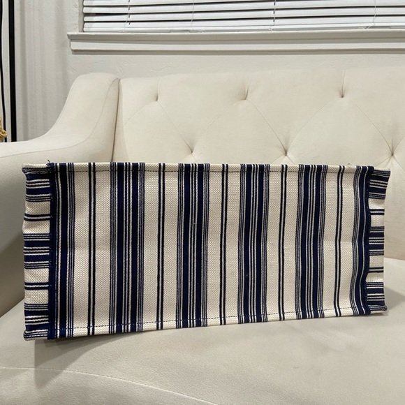 Christian Dior Stripes Book Large Tote Bag - Picture 6 of 16